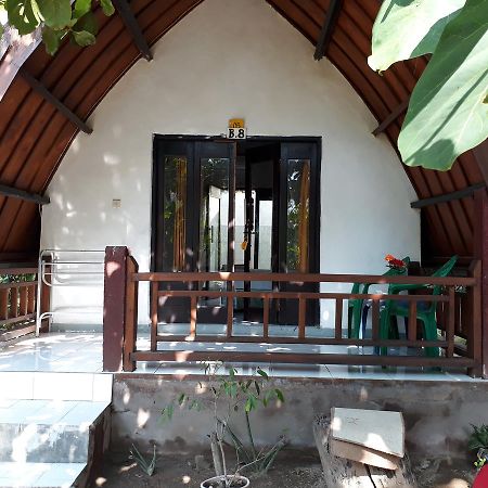 Matahari Bungalow 3 Гили-Эйр Экстерьер фото