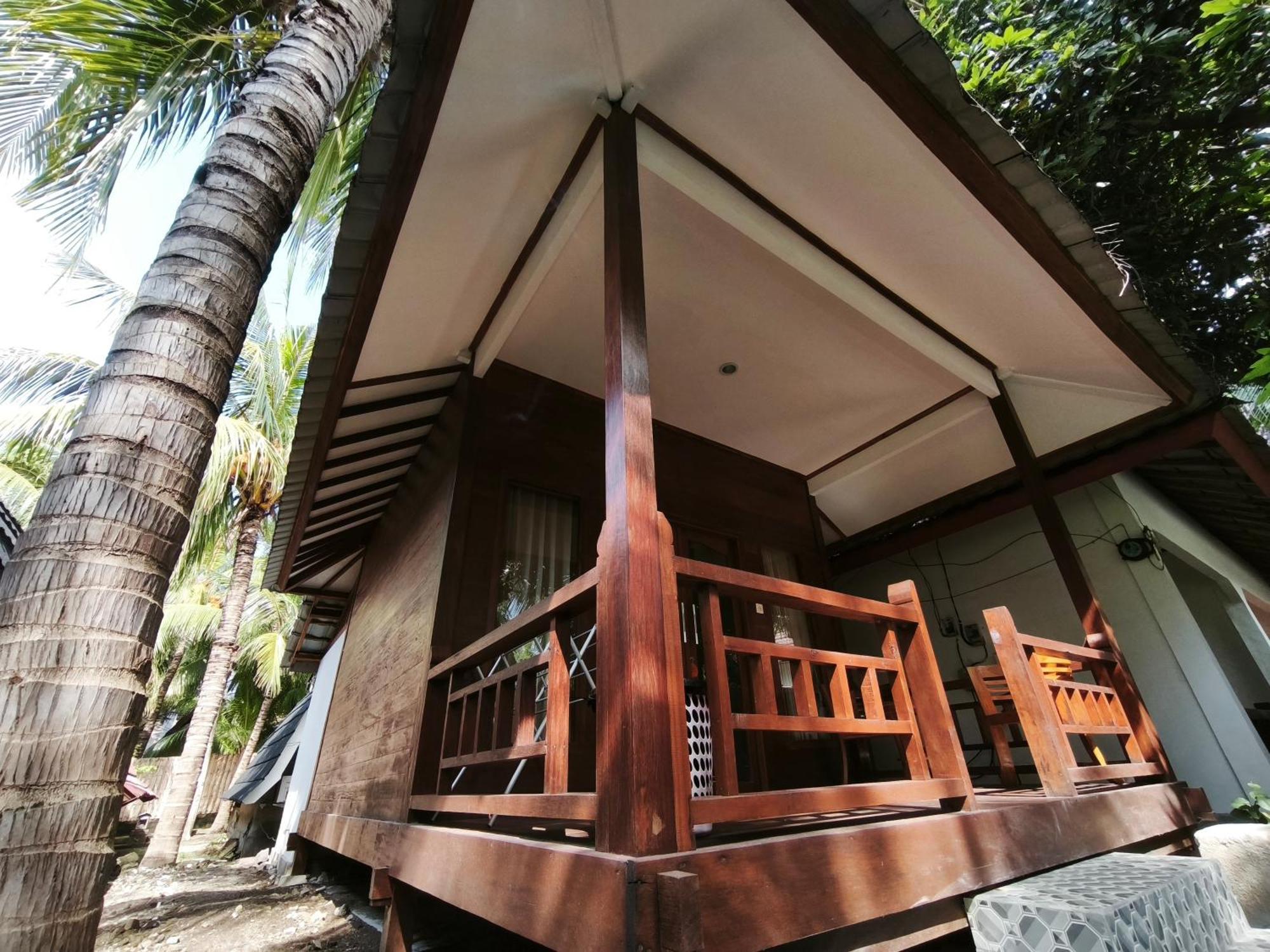 Matahari Bungalow 3 Гили-Эйр Экстерьер фото