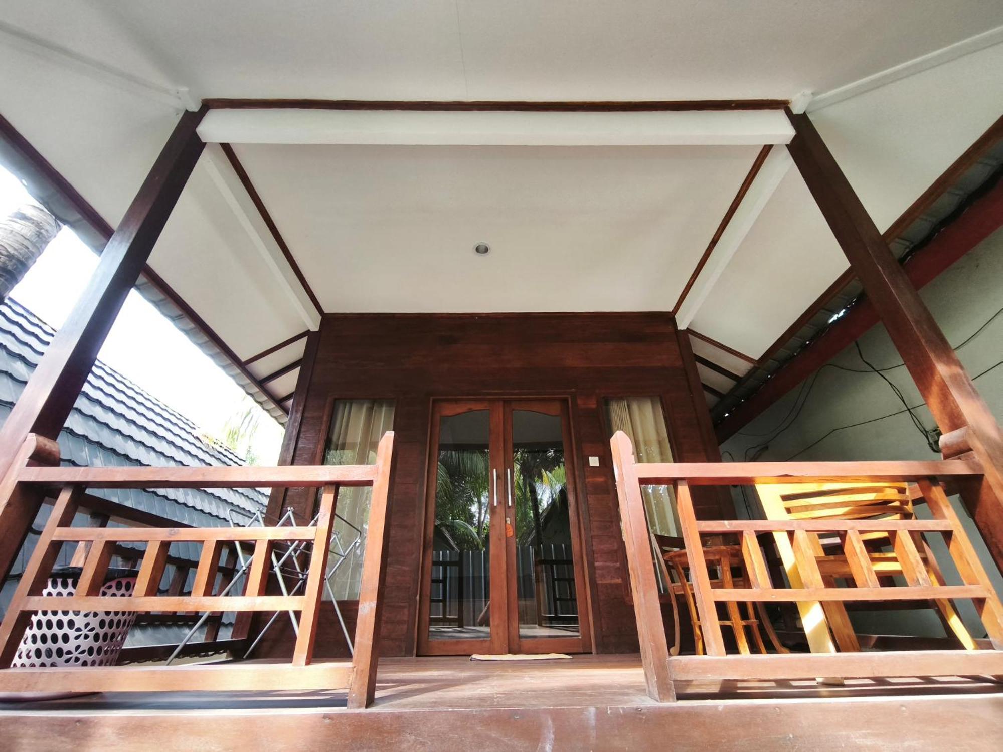 Matahari Bungalow 3 Гили-Эйр Экстерьер фото