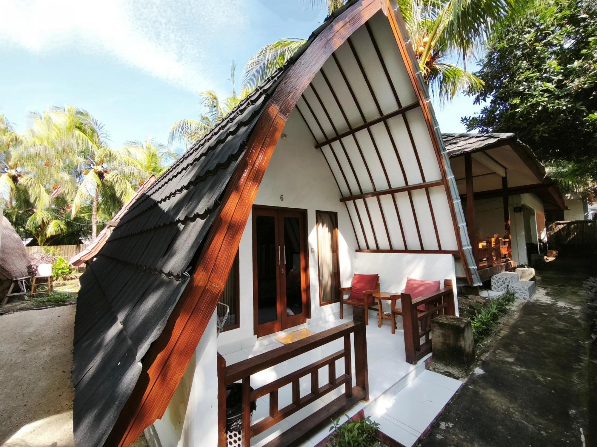 Matahari Bungalow 3 Гили-Эйр Экстерьер фото