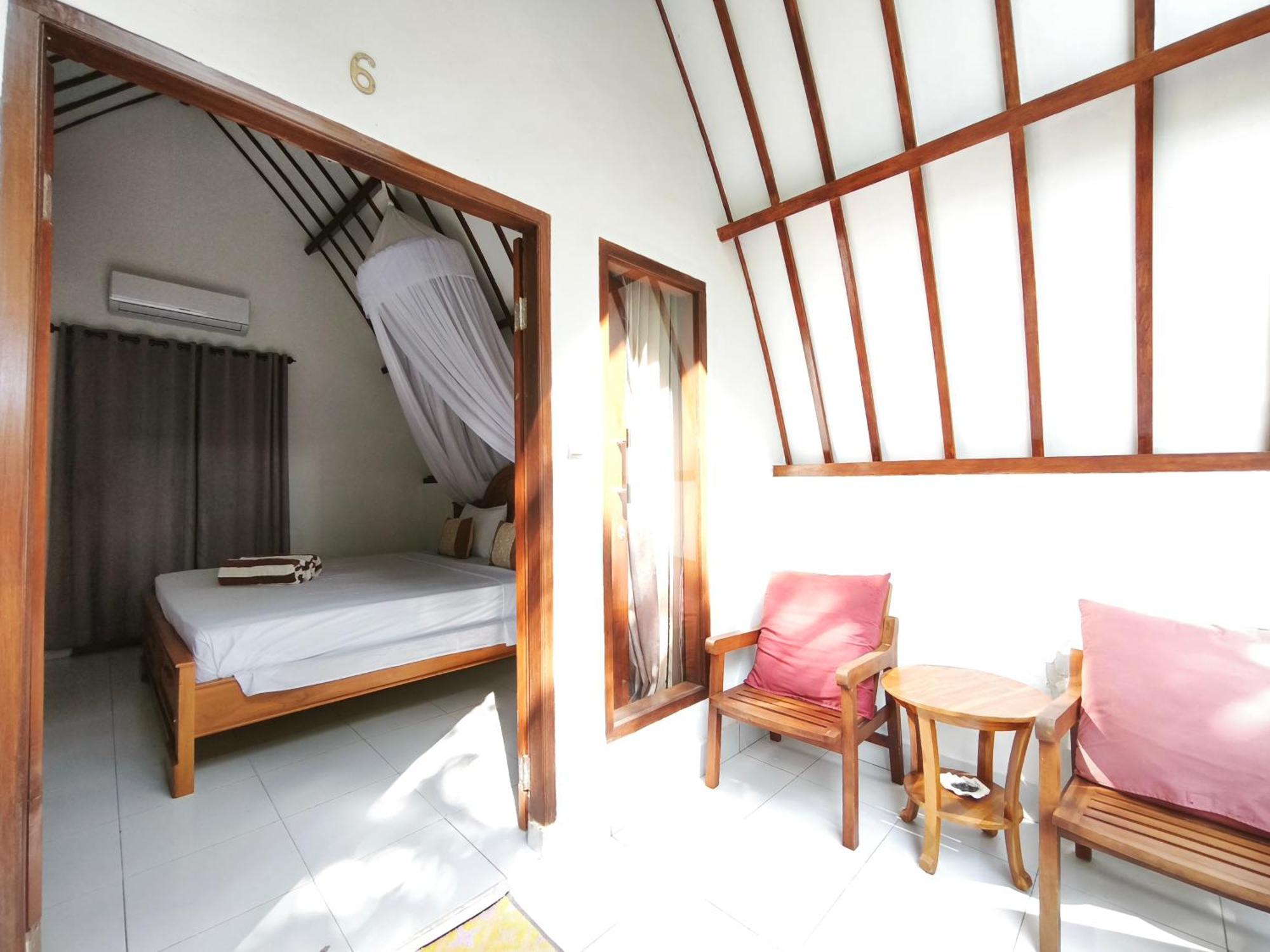 Matahari Bungalow 3 Гили-Эйр Экстерьер фото